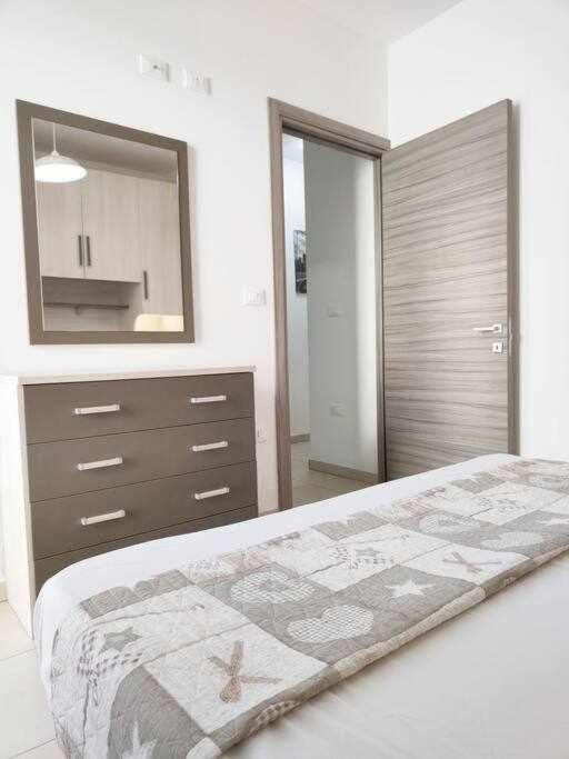 App Girasole 1A 300 Metri Dal Mare In Salento Lejlighed Torre San Giovanni Ugento Eksteriør billede