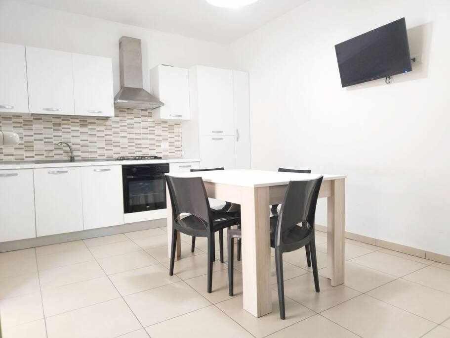 App Girasole 1A 300 Metri Dal Mare In Salento Lejlighed Torre San Giovanni Ugento Eksteriør billede